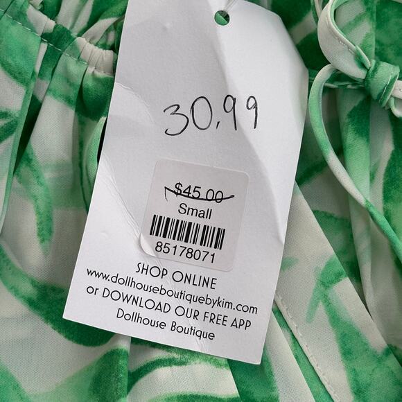 NWT First Love Green Tropical Leaf Print Flutter Sleeve Blouse Womens Size Small - Picture 6 of 9